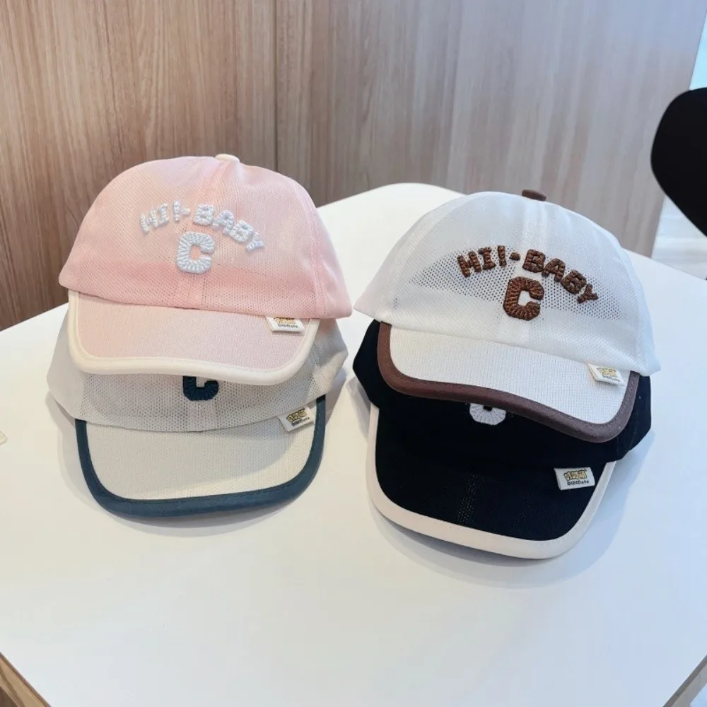 シンプルな韓国ベビー野球帽夏の文字 C 子供ひさし帽子メッシュ刺繍スポーツ Visot キャップ子供