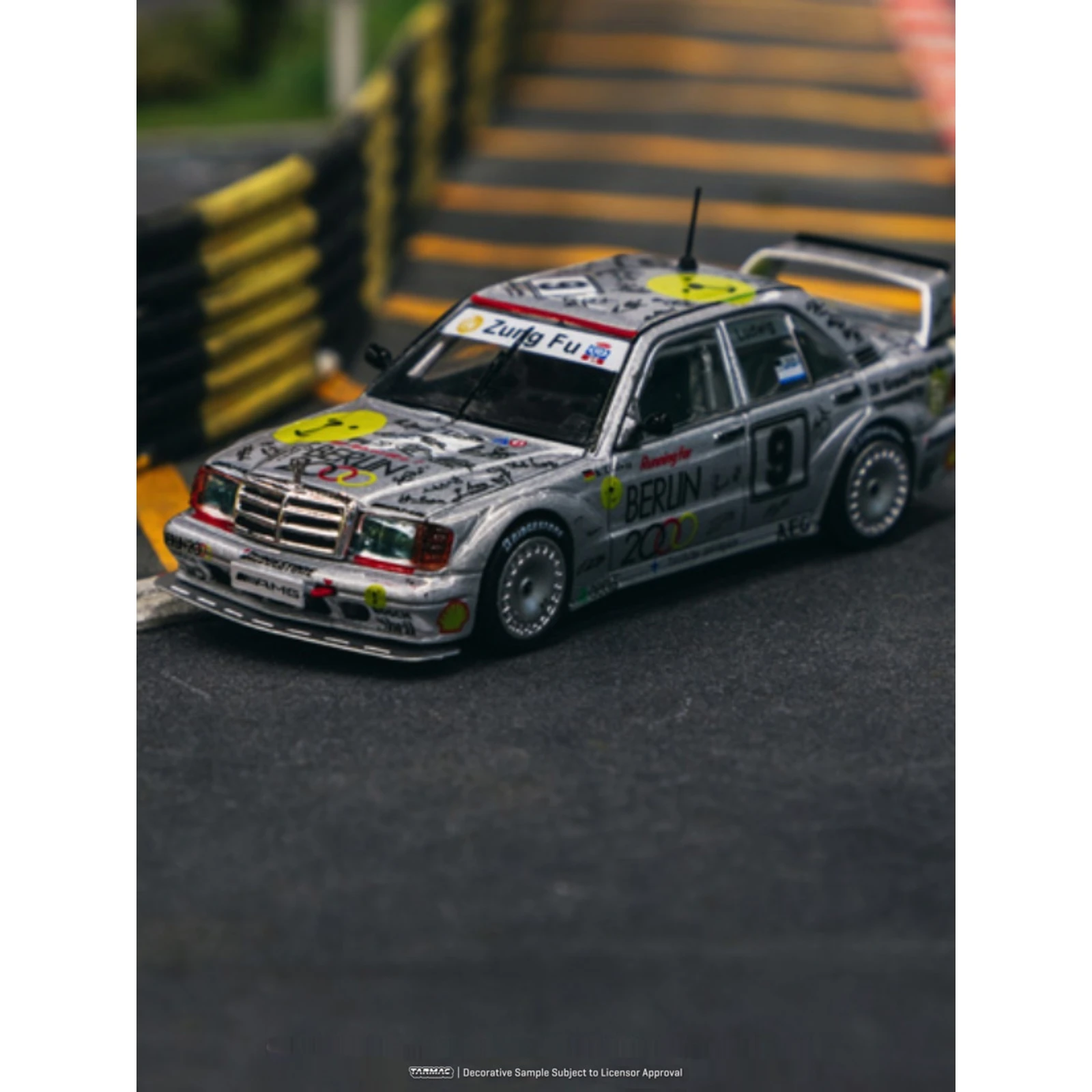 In Stock Tarmac Works TW Alloy 1:64 190E 2.5-16 9 EvoII