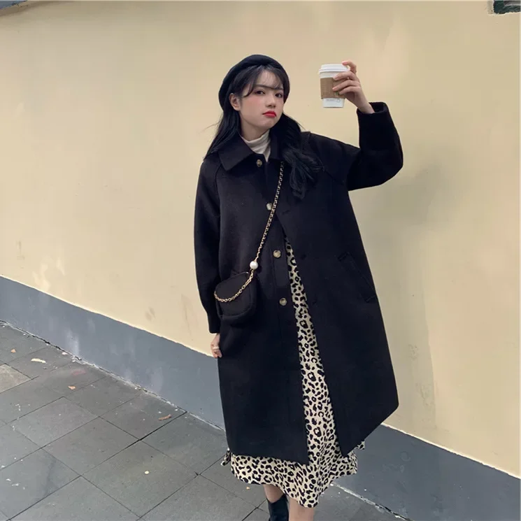Hepburn wind in the long paragraph wool tweed coat female button autumn and winter 2024 new temperament small sub jacket niche