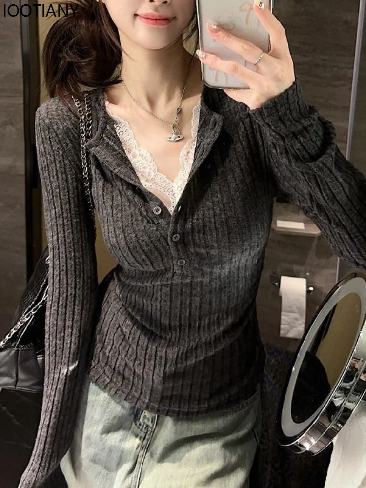 เสื้อยืดแขนยาวผู้หญิง แต่งผ้าลูกไม้ ดีไซน์เก๋ไก๋ สไตล์วินเทจ คอวี ทรงเข้ารูป ผ้าถัก รุ่นปี 2026