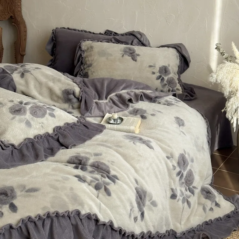 French romantic lace milk fleece four-piece winter warm thickened cover printed princess style bedding