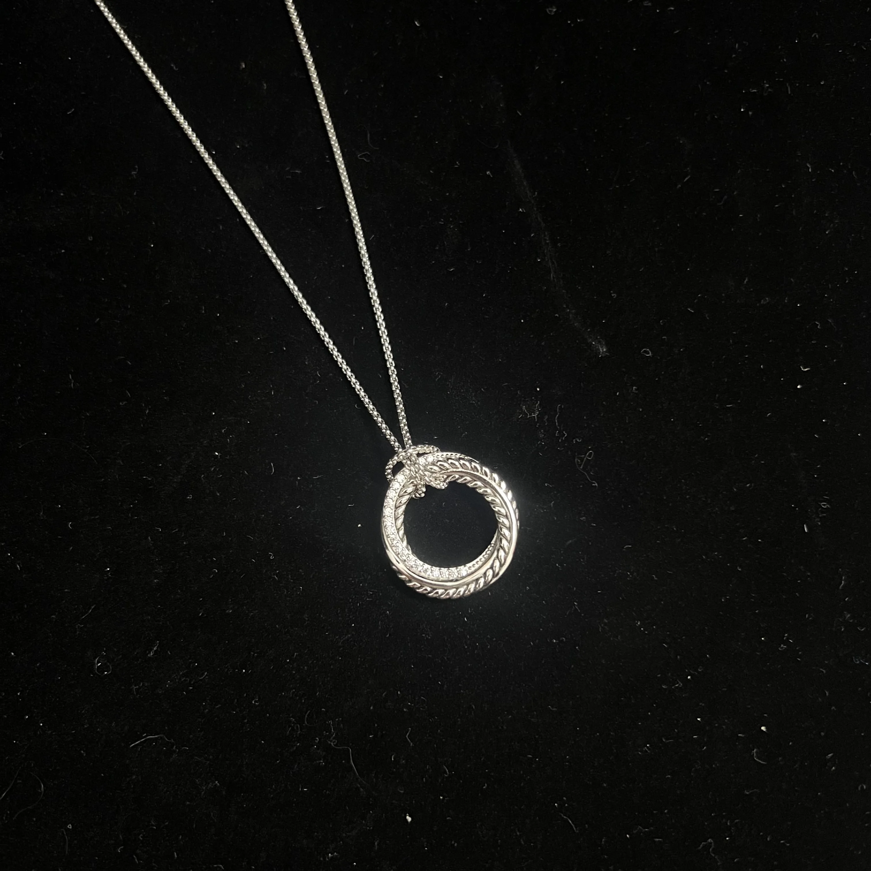 

S925 Стерлингового Серебра 2025 Новый 26 мм Круглый Алмазный Свитер Ожерелье, Унисекс Модные Модные Персонализированные Ретро Роскошные Ювелирные Изделия