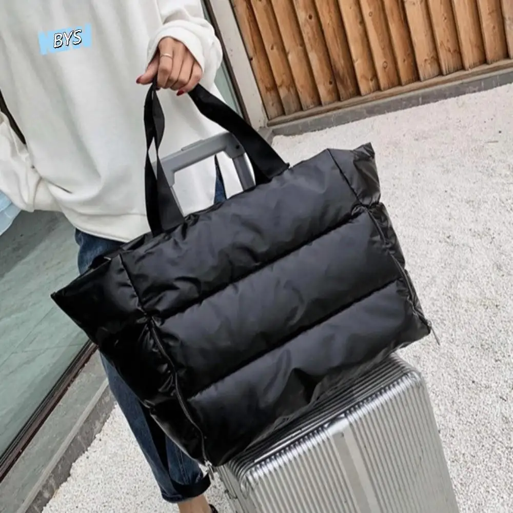 

Легкая однотонная дорожная сумка-тоут, большая вместительная нейлоновая спортивная сумка для спортзала на молнии, мягкая сумка на плечо для йоги, мужская сумка