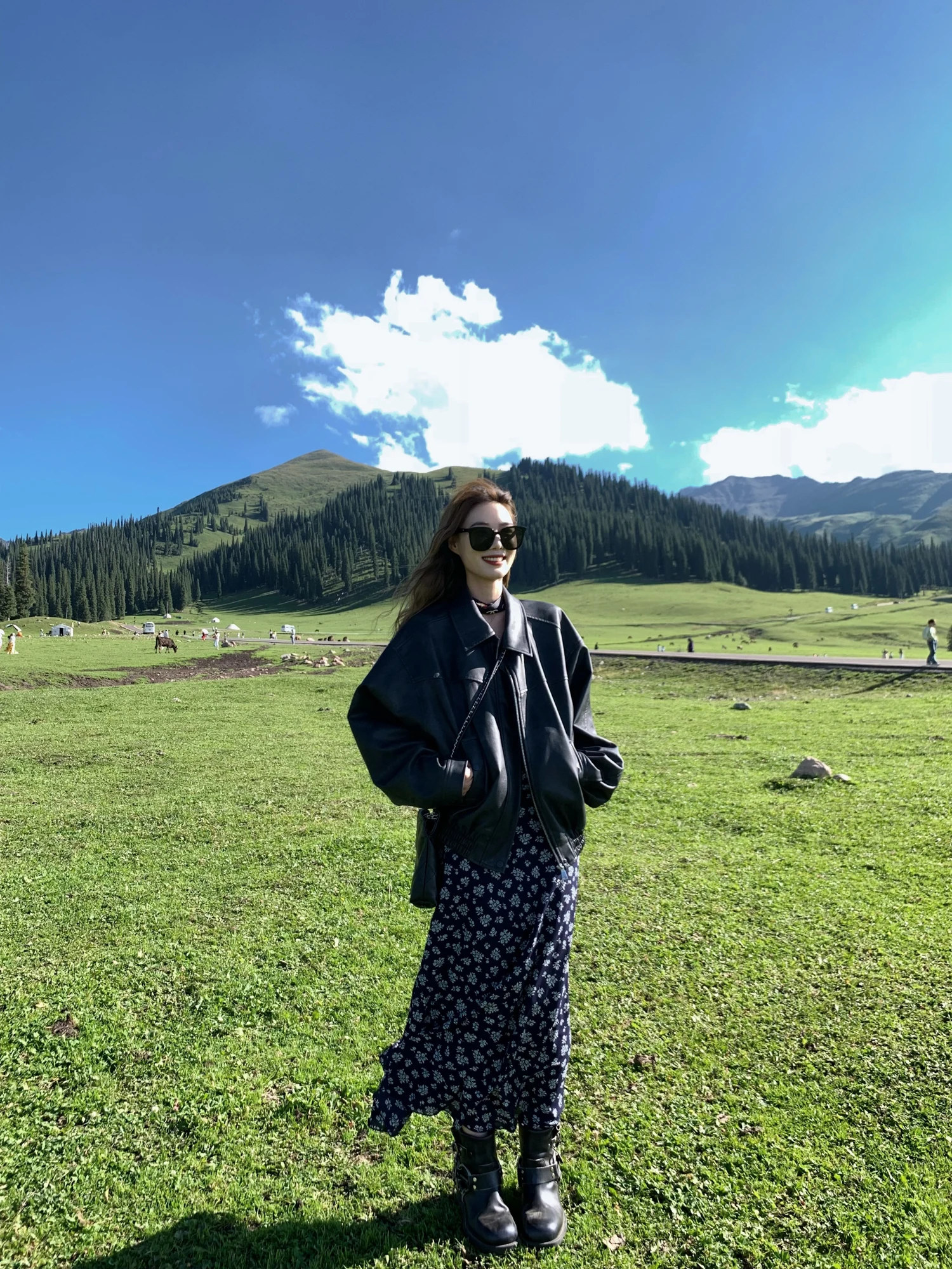 เสื้อโค้ทลำลองสไตล์วินเทจ หนัง PU งานหนัก ทรงเรโทร ซิปยาว ปกเสื้อแบบยาว สีใหม่ ทรงพอดีตัว