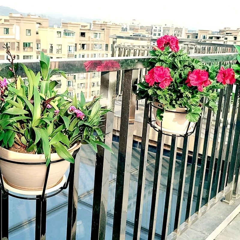Balcony Window Iron Rubber Coated Round Flower Pot Holder Hanging Planter Bracket Garden Rack