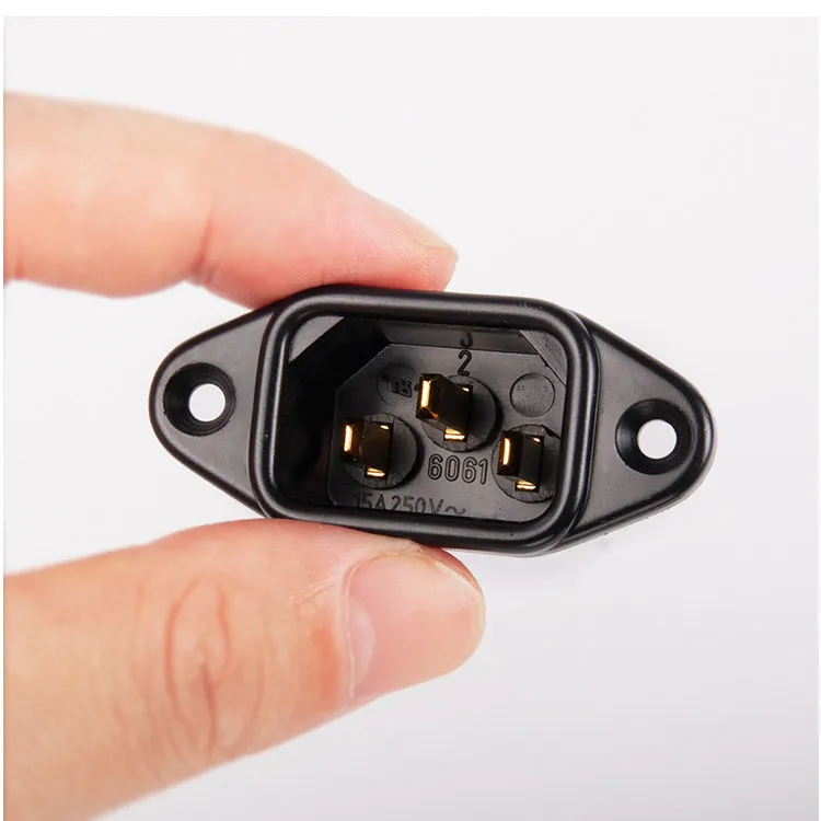 nuovissimo-presa-di-alimentazione-placcata-in-oro-svizzero-importata-serie-6061-grado-audiofilo