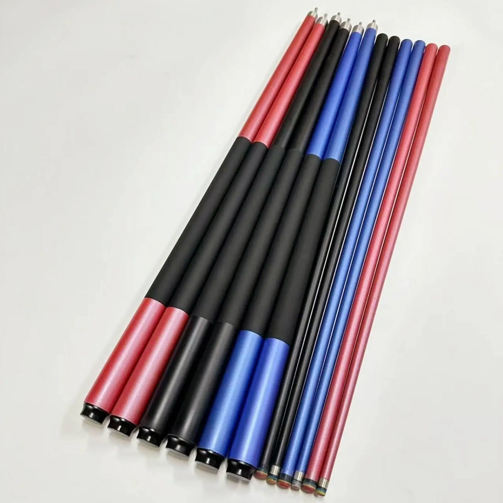 2-Piece Pool Cue Alloy Joint Chinese 8 ball Cue Multi-Layer Tip Fiberglass Billiard for Beginners, Casual Enthusiasts, Game Room