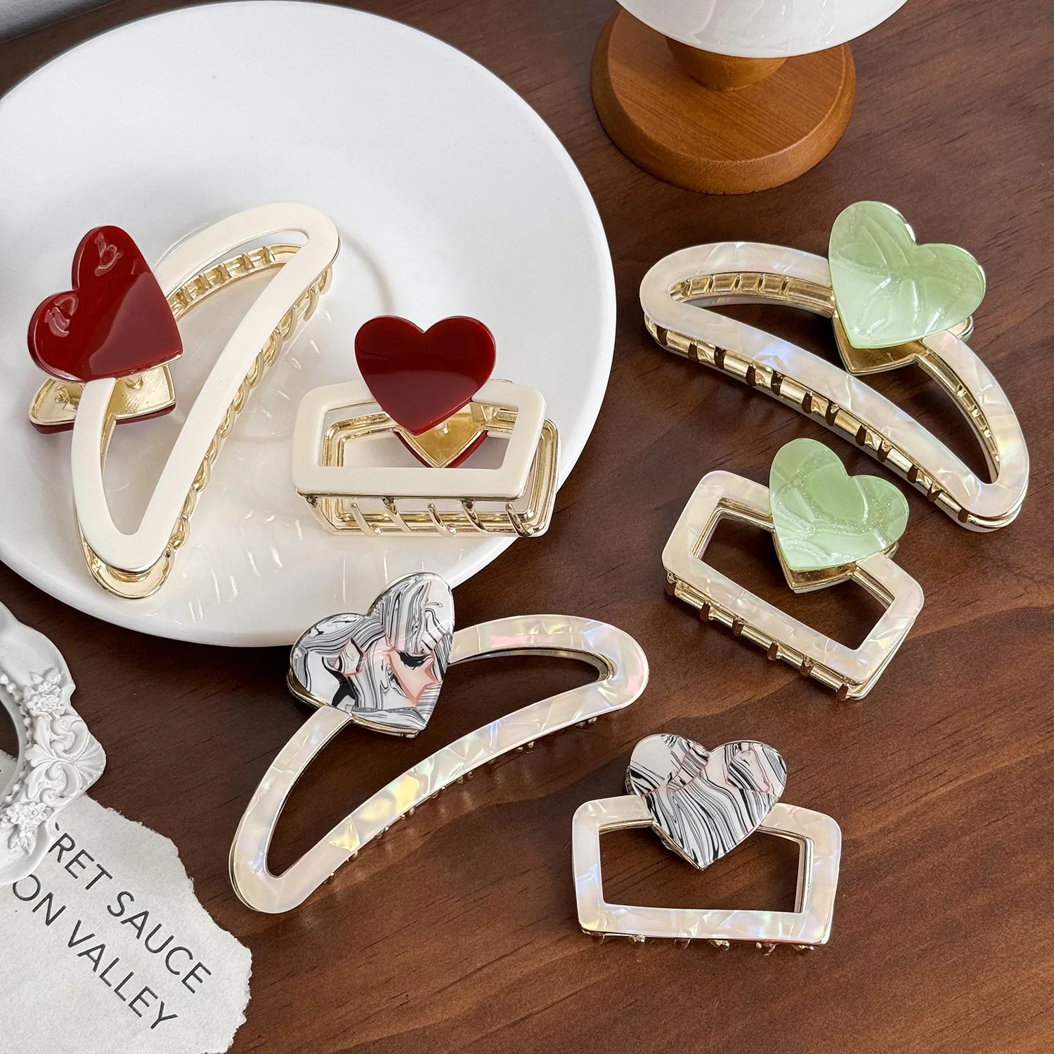

Korean Version Assorted Heart Luxury Large Metal Acetate Hair Claws