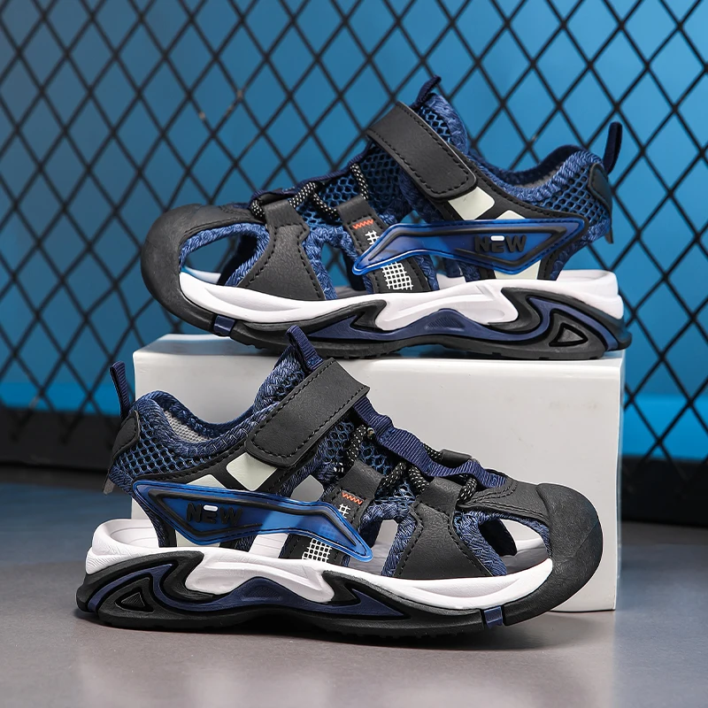 

2026 New Summer Boys Closed Toe Sandals Non‑Slip Soft Sole Beach Shoes Breathable Mesh Kids Sports Shoes