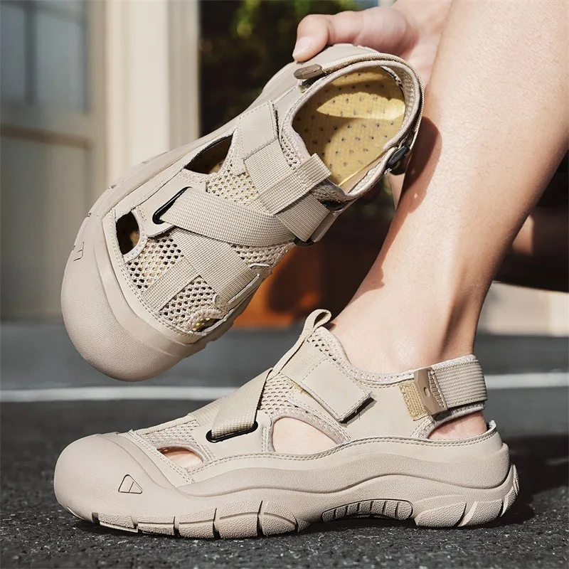 

Summer Senior Men Sandals Leather Casual Breathable Soft Sole Comfort Outdoor Sandals Beach Thick Soled Fashion Hollow Out Shoes
