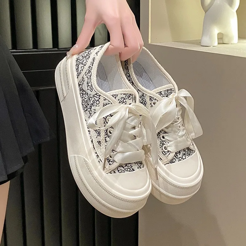 Newpopular Fashion Flat Sandals White Skateboard Shoes  Thick Sole  Women\'s Genuine Leather Bare Feet Sneaker Handmade Sequin