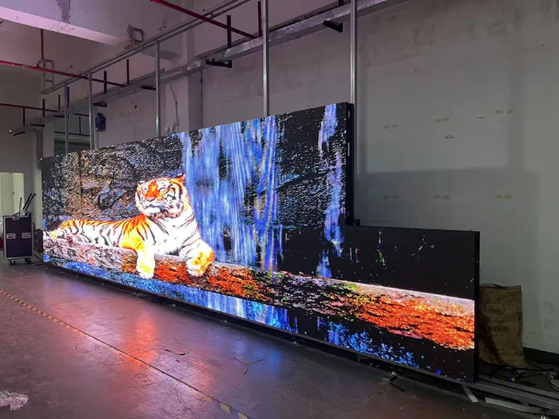 Full Color Outdoor Fixed LED Display Screen Video Wall P3.91 High Brightness HD Digital Advertising Billboard Signage HDR 1000