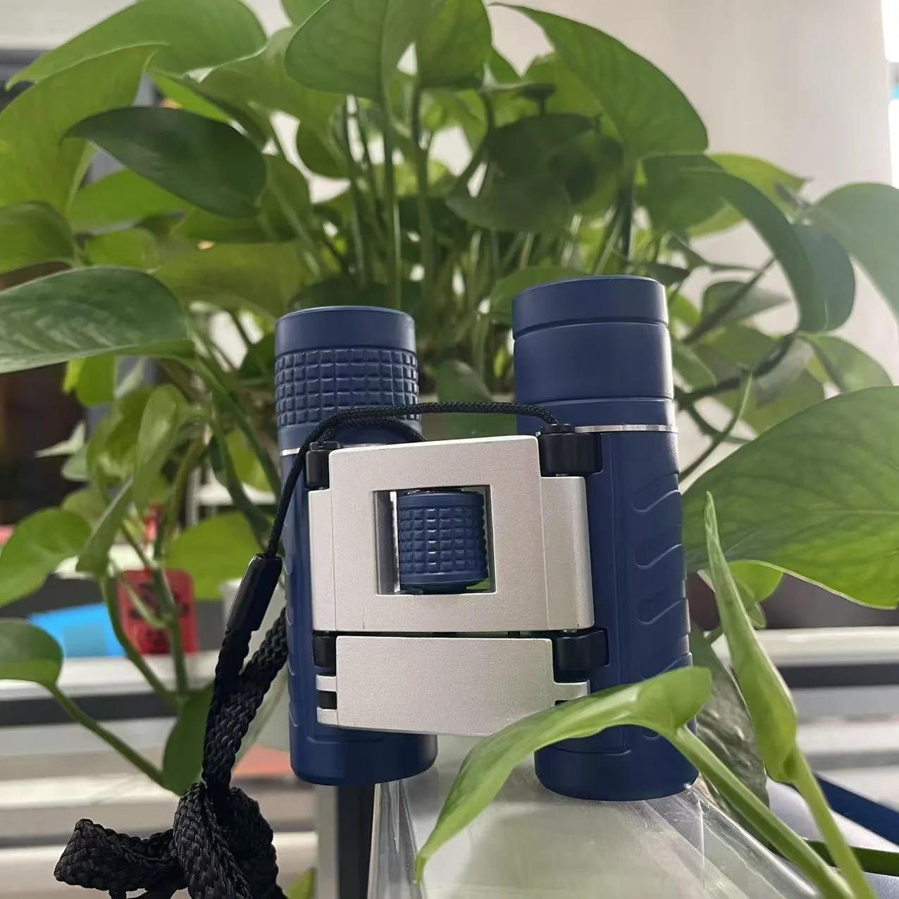 

SUNCORE Lightweight and portable structure with manual focusing knob telescope suitable for outdoor bird watching and hunting