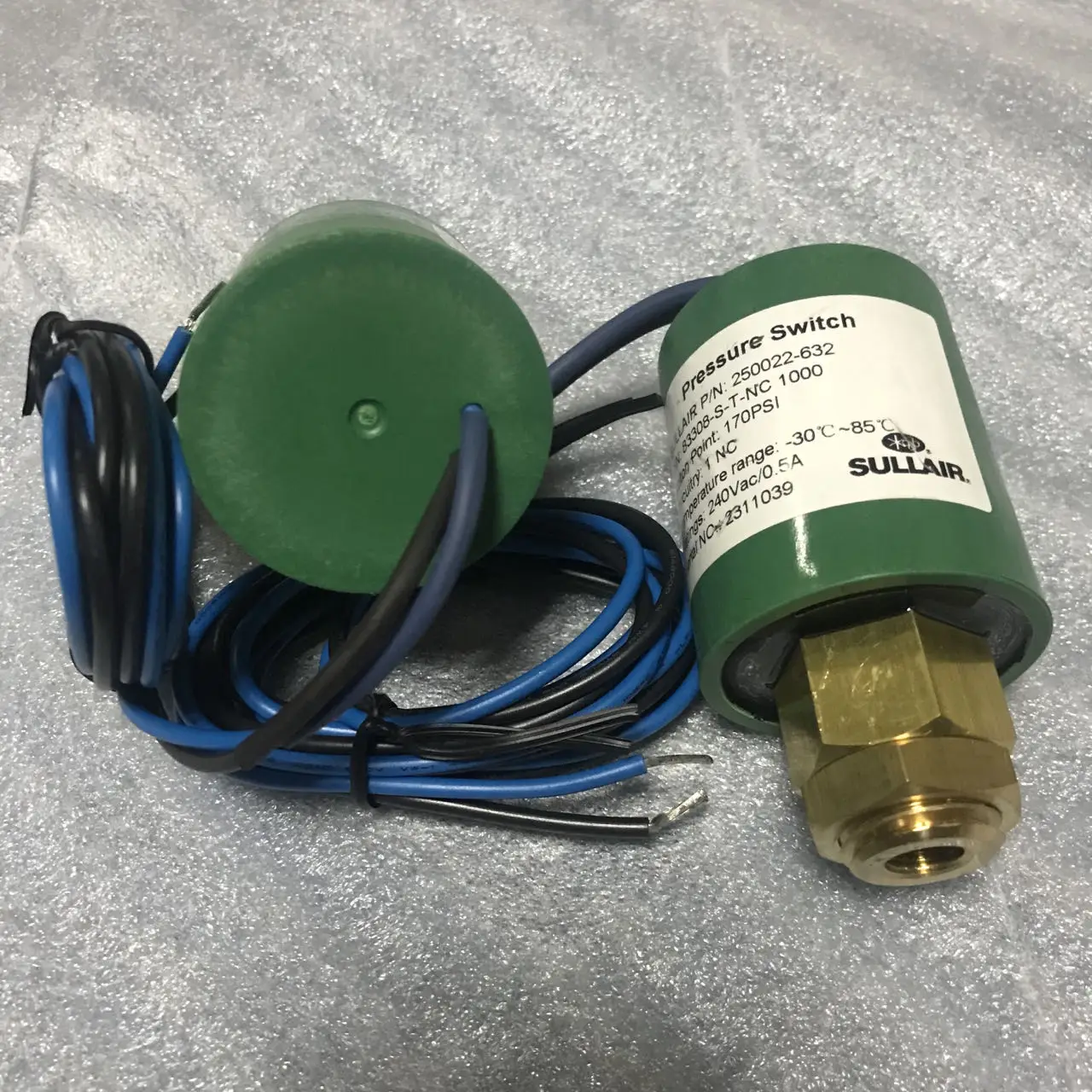 250022-632 Is Suitable for Sullair Screw Compressor Switch