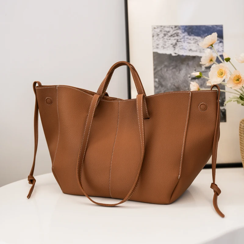 سعة كبيرة جلدية سستة المرأة حمل الحقائب عالية الجودة الفاخرة 2025 العلامة التجارية حقائب كتف للنساء الاتجاه Bolsas Para Mujeres #1