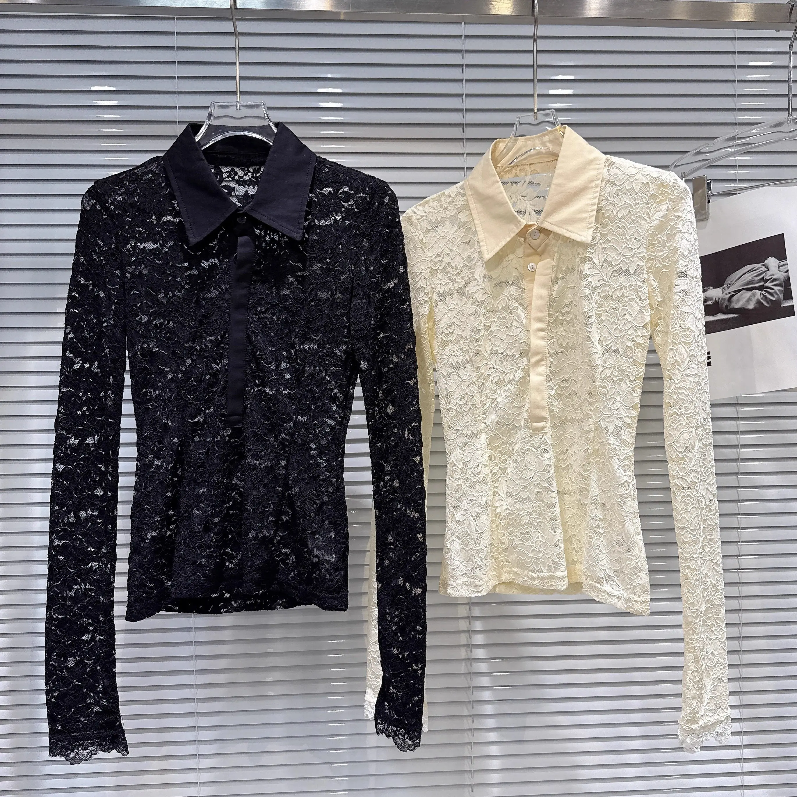 

Gagarich модная женская блузка 2026, новинка весны, милая пикантная женская рубашка с маленьким воротником и крючком с цветком, прозрачная плотная кружевная рубашка