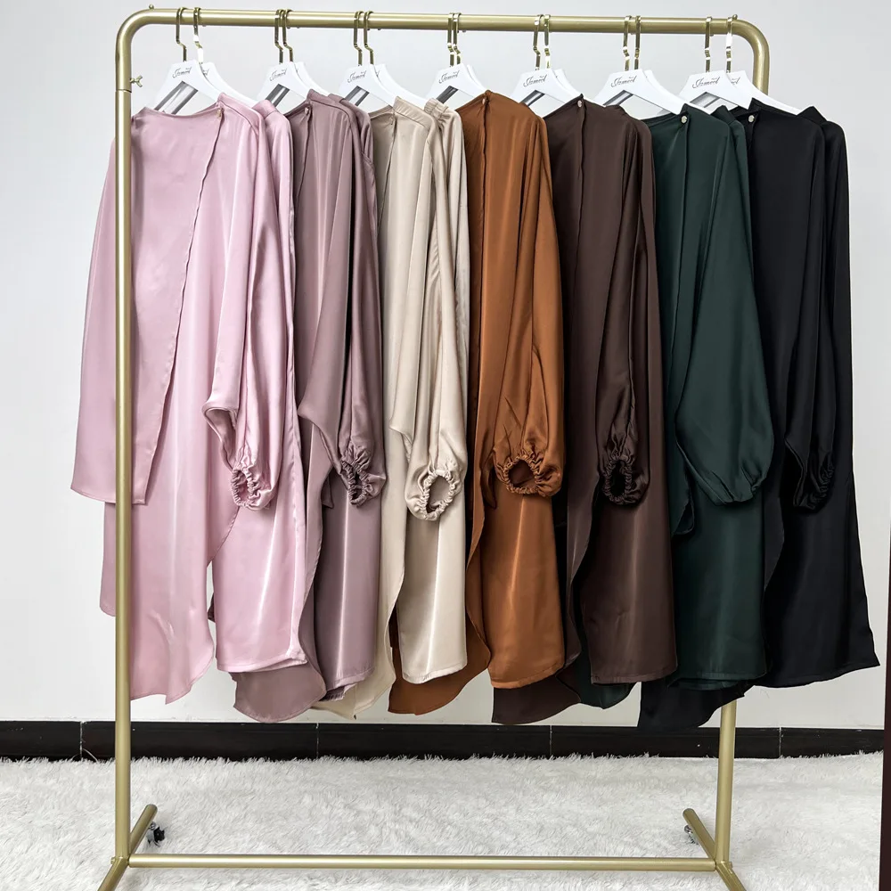 

Muslim Women Tops and Pants 2 Piece Set Dubai Abaya Dress Tracksuit Turkey Kaftan Islam Clothing Eid Ramadan Irregular Ensembles