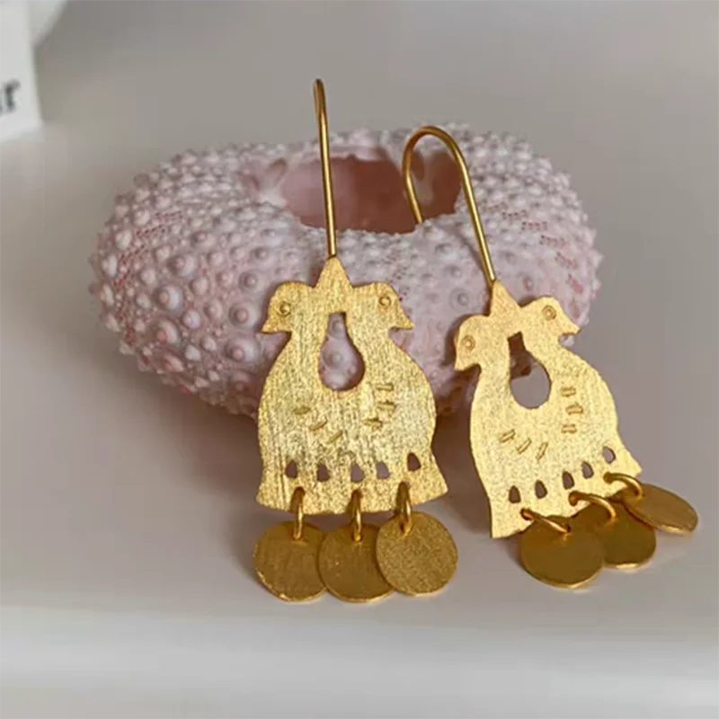 Double swan bird hook dangle earrings for women designer funny earrings spain elegant jewelry new in 2025