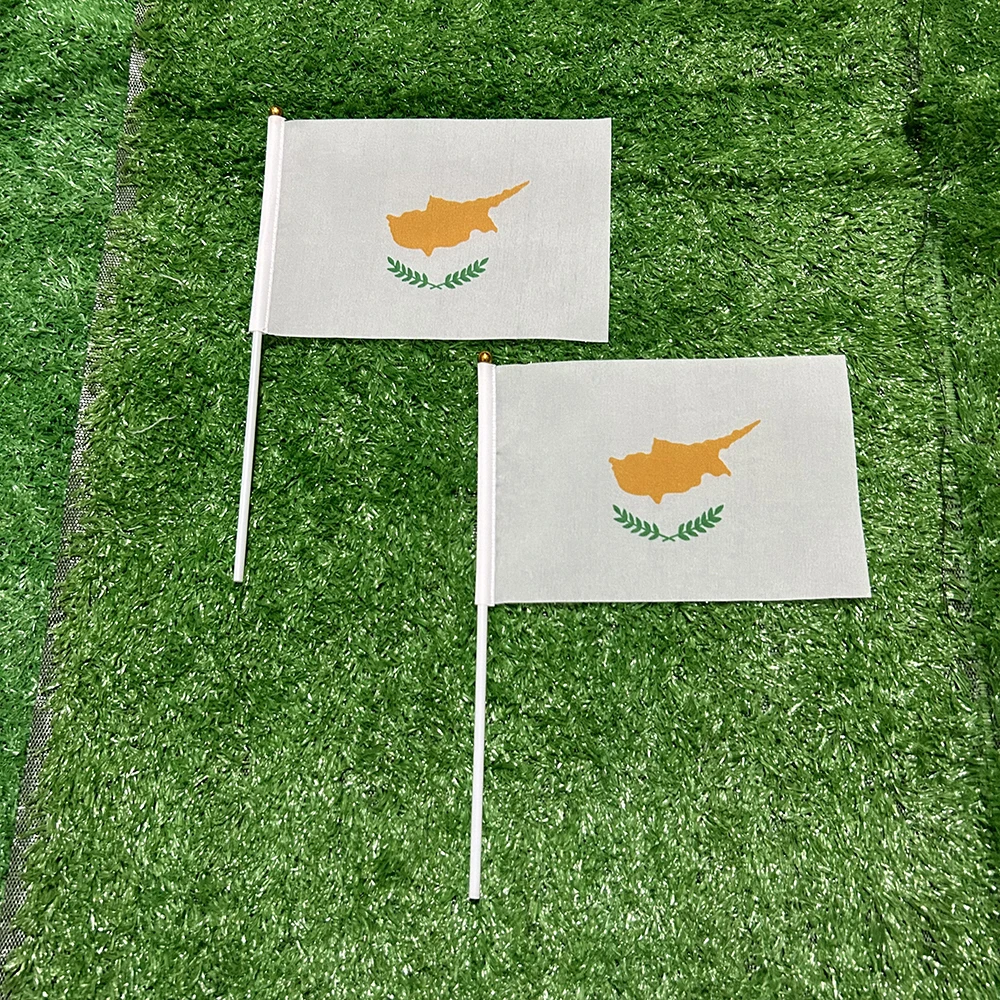 SKY FLAG Cyprus hand Flag 10/20/50/100pcs 21*14cm Cyprus Hand Waving Flags With plastic pole For Sports Activity Home Decor