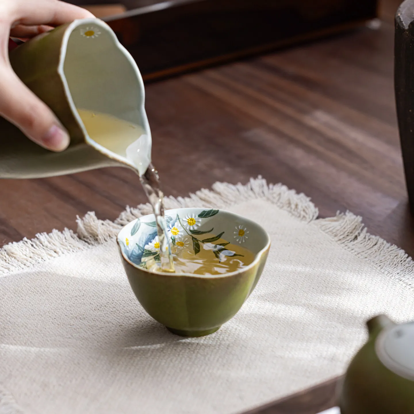 Green Tangerine Hand Painted Ceramic Tea Cup Ladies Master Cup Traditional Retro Household Kung Fu Single Tasting Tea Accessory