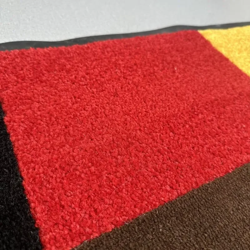 Custom Designed Modern Nylon Floor Mat Durable Rubber Dust Absorption Home Exercise Entrance Door Hallway Corridor Use Custom