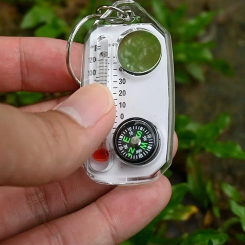 3-in-1 Keychain, Equipped with A Liquid Free Thermometer, Reliable Compass, and Magnifying Glass Suitable for Travel and Camping