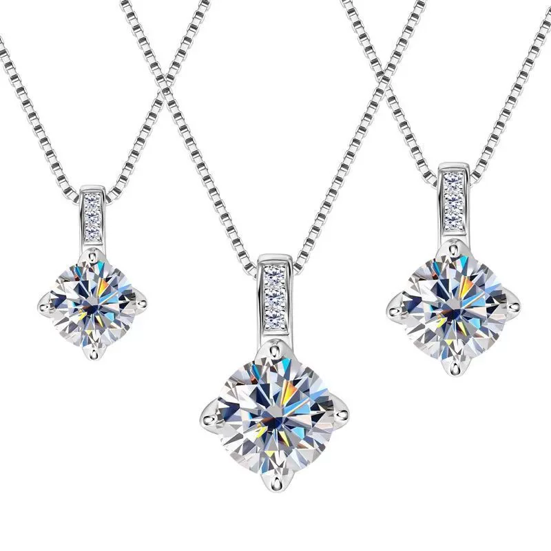 

ZFSILVER Fashion Trendy s925 Silver Luxury Moissanite Box Chain Paw 4 Necklace For Women Accessories Party Jewelry Gifts PMO-189
