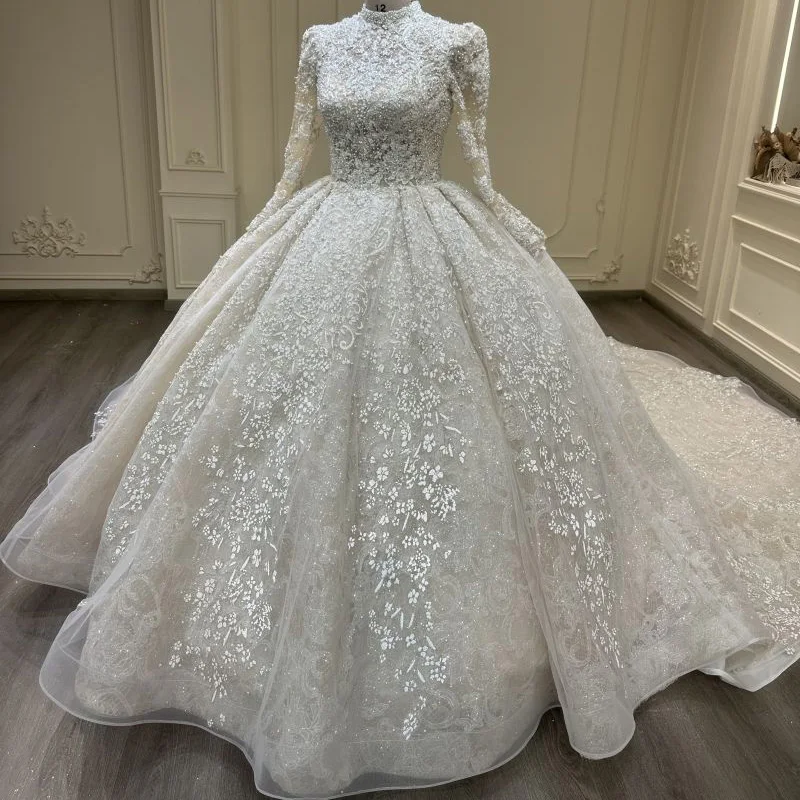 2024 new gorgeous style round-neck long-sleeved cathedral trailing wedding dress