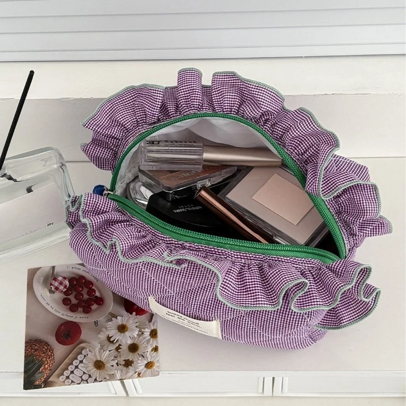 Retro Gingham Large Capacity Makeup Bag Women’s Travel Cosmetic Organizer Pouch with Ruffled Edge & Ribbon Bow Closure