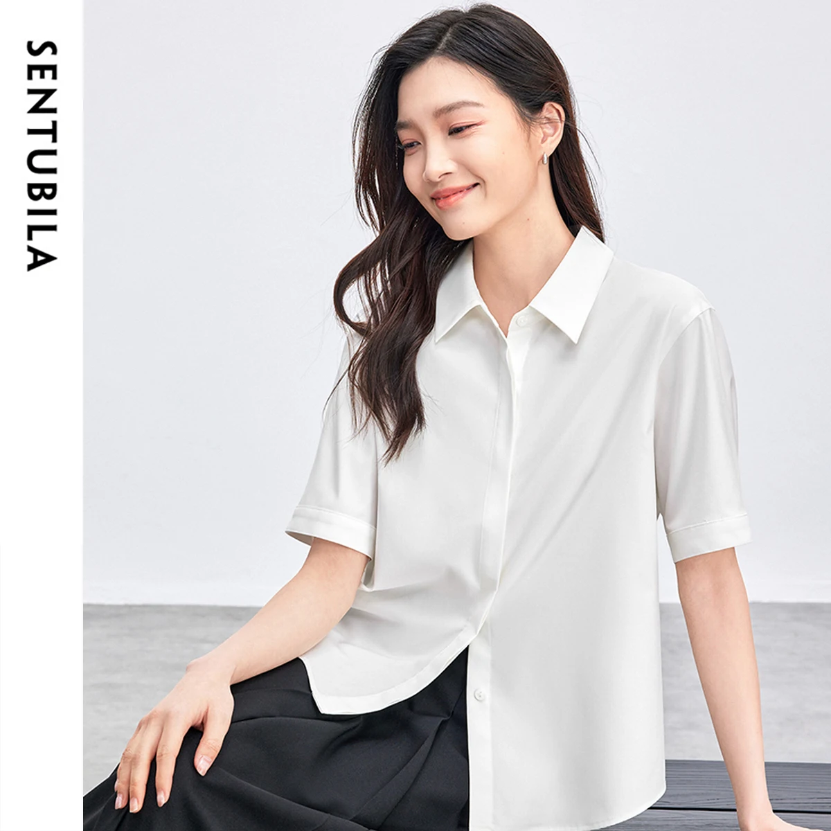 

SENTUBILA Women's Summer Shirt 2025 Formal Classic Loose Fit Lapel Short-Sleeve Single Breasted White Blouse Lady Tops 152C59368