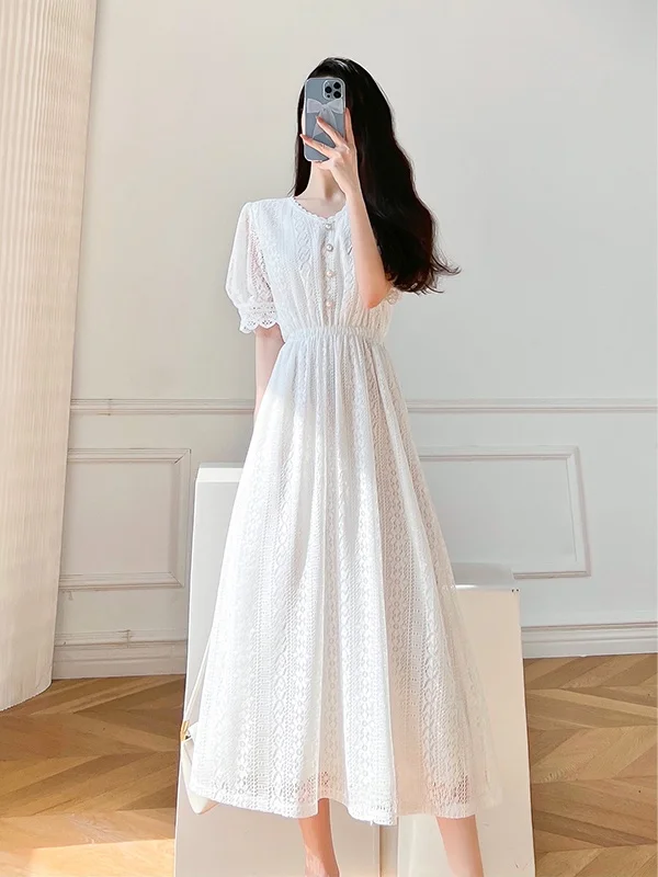 กระโปรงยาวทรงเอ Belle Svel Lace Dr รุ่น Sweet Sle Princ สำหรับผู้หญิง ดีไซน์เว้าช่วงเอว ยืดหยุ่น กระชับสัดส่วน สวยงามดุจเทพธิดา