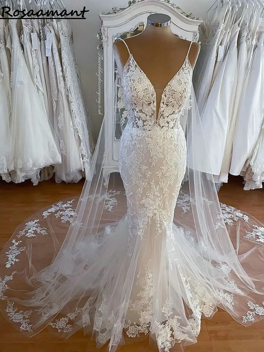 V-Neck Spaghetti Straps Mermiad Wedding Dress Detachable Cape Appliques Lace Bridal Gowns