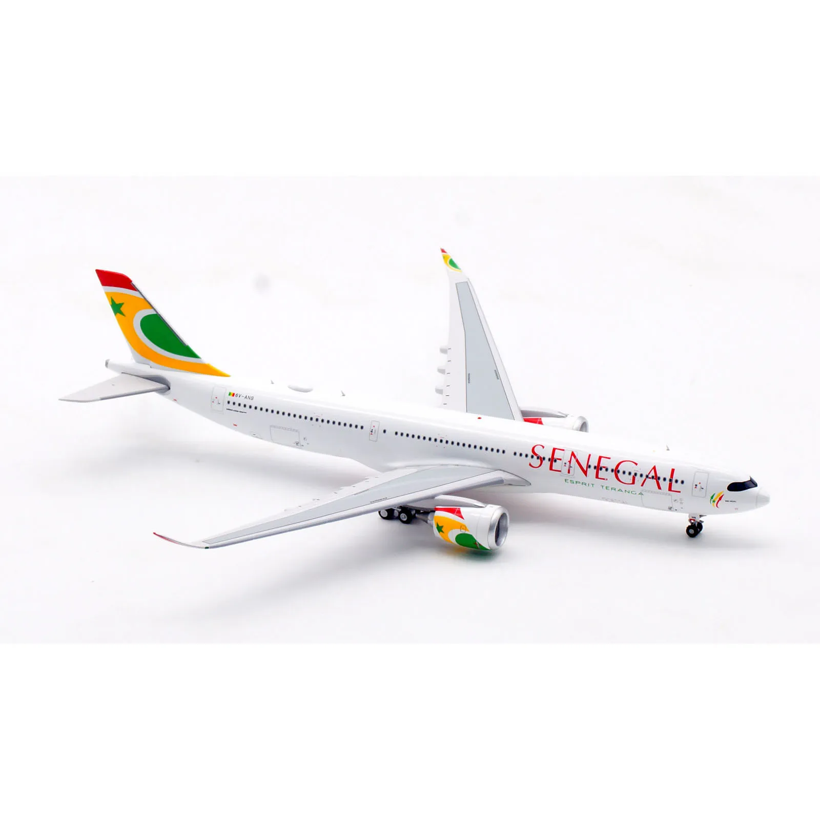 AV4228 Alloy Collectible Plane Gift Aviation 1:400 Air Senegal Airbus A330-900 Diecast Aircraft Jet Model 6V-ANB With Tractor