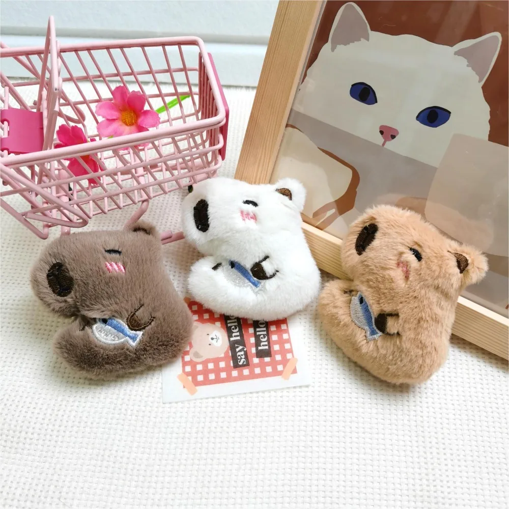 Animal Cartoon Capybara Brooch Doll Fluffy Clothes Badge Pins Soft Fashion Plush Brooch