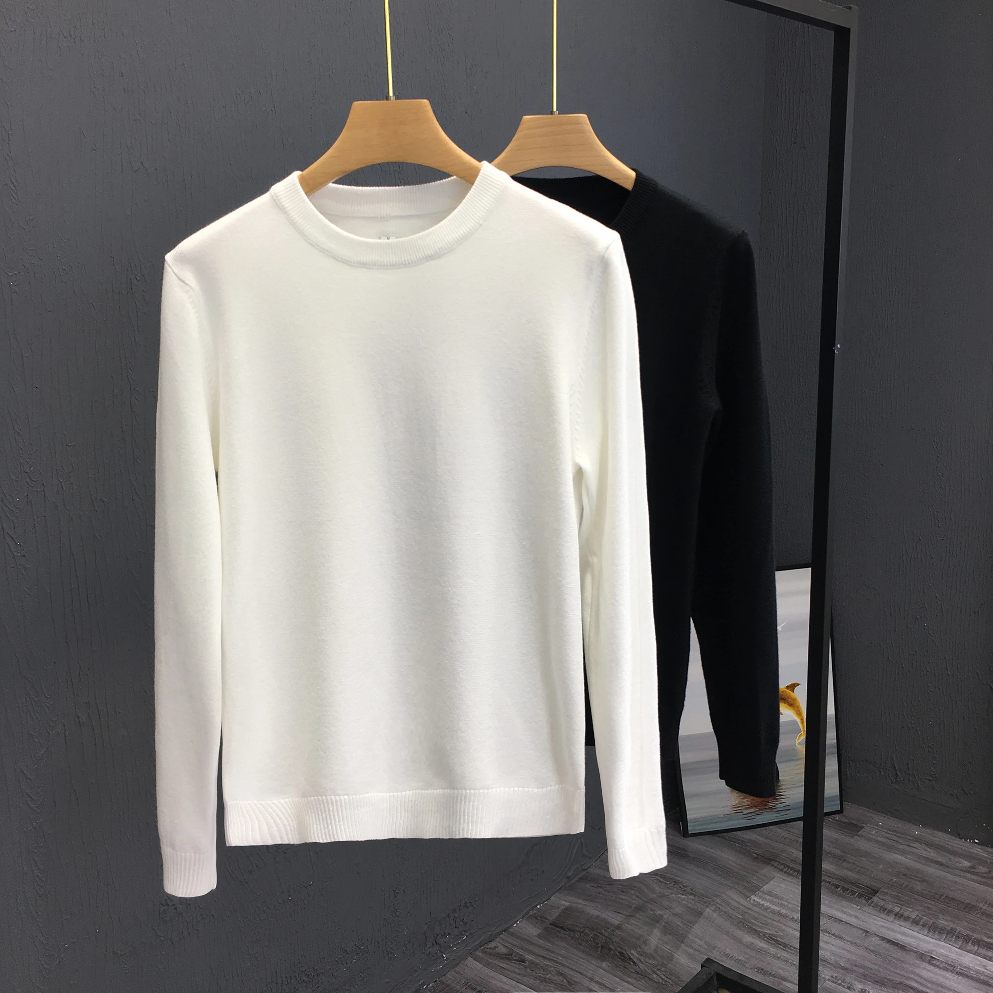 

Мужской приталенный трикотажный пуловер с длинным рукавом и круглым вырезом, осенне-зимний, белый, базовый, повседневный, для ношения под одеждой, в стиле молодежной энергии