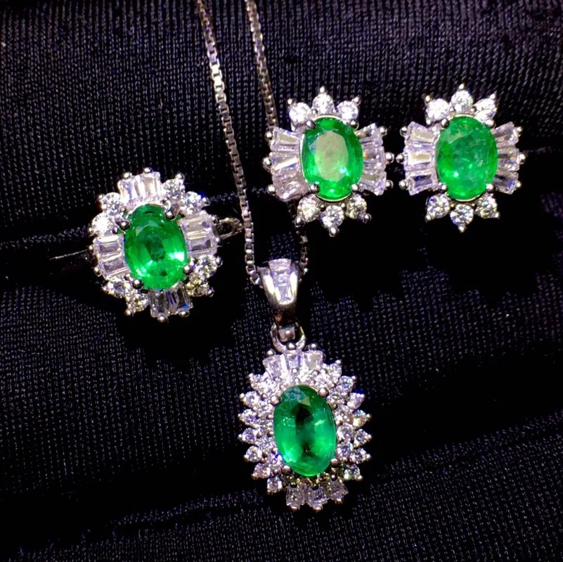 Natural Real natural emerald Jewelry Set 925 Sterling Silver 1pc Ring,1pc Pendant,2pcs Earring