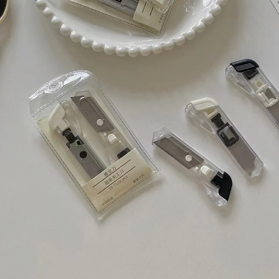 ENWEI Mini Cutter Knife Translucent Parcel Office School Stationery Art Cute Design Sharp Tool for Crafting And Packaging