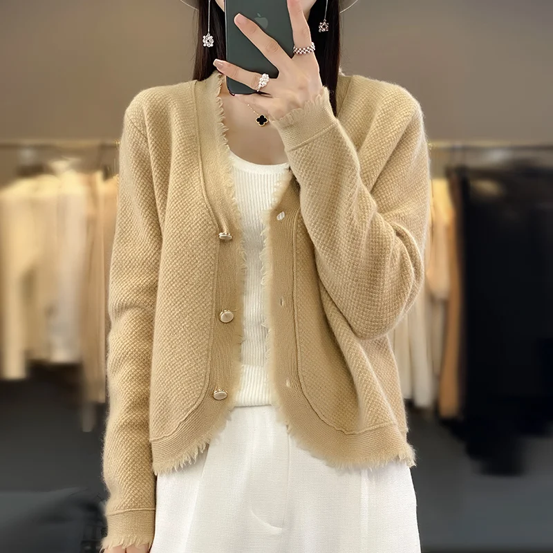 Autumn Sweater Cardigan Women V-neck Long Sleeve Tops Tassel Fashion Loose Winter New Knitted Outerwear Warm Cardigan Sweater