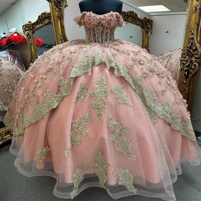 

Sparkly Pink Princess Ball Gown Quinceanera Dresses 2024 Appliques Lace Beads Sweetheart Sequined Vestidos De 15 Años