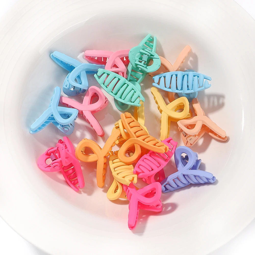 2/5PCS/lot Korean Candy Color Scrub Mini Crab Clip Women Girls Small Hair Claws Kids Sweet Hairpins Hair Clips Hair Accessories