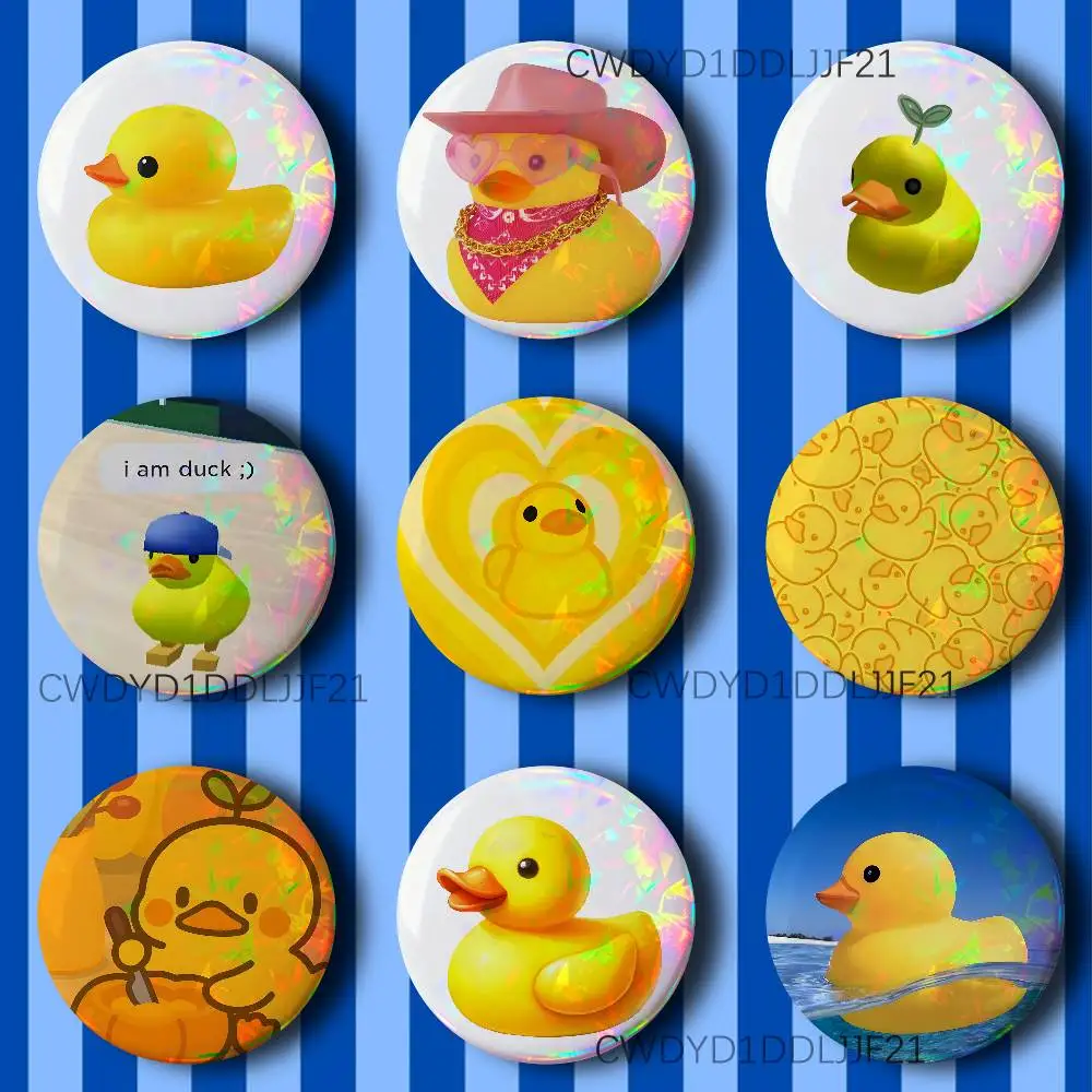 

Yellow Duck Cute Vintage Anime Brooch Creative Badge for Hat Bag Decoration Fans Collect Gifts
