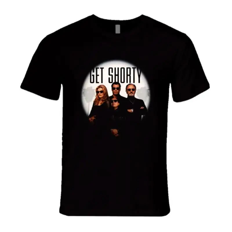 Получите футболку Shorty Travolta Devito в стиле ретро с комедийным фильмом 90-х Получите футболку Shorty Travolta Devito в стиле ретро с комедийным фильмом 90-х