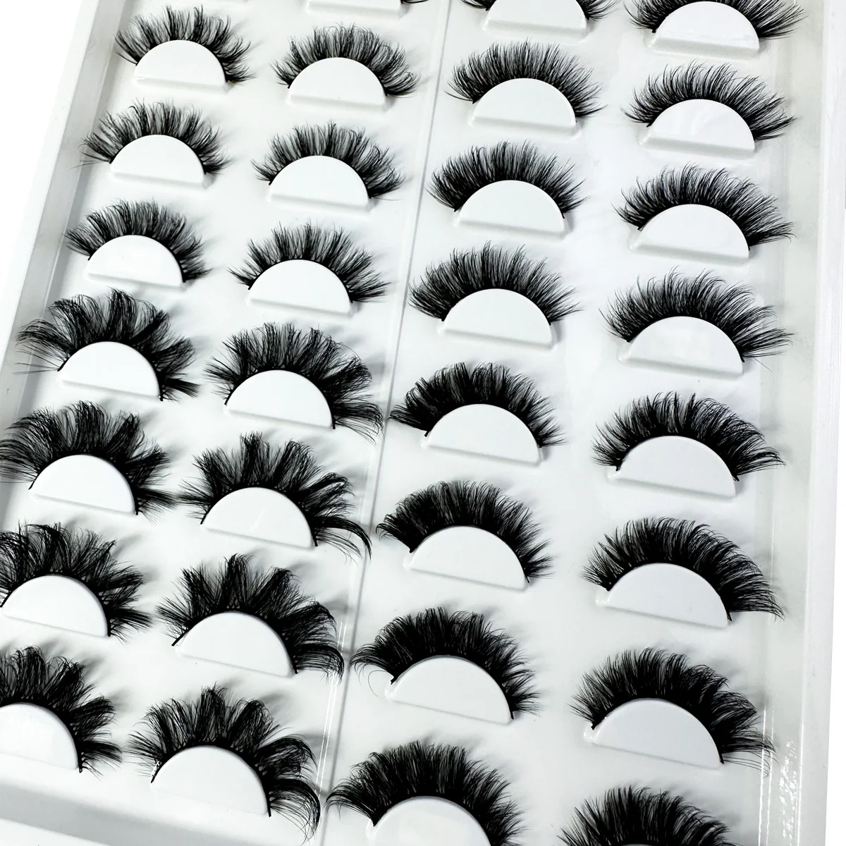 Mix 16 Pairs False Eyelash Volumized Curl 16- 23mm 8DFluffy Slim False Eyelashes For Daily Party Halloween Cat Eye Wispy Lashes