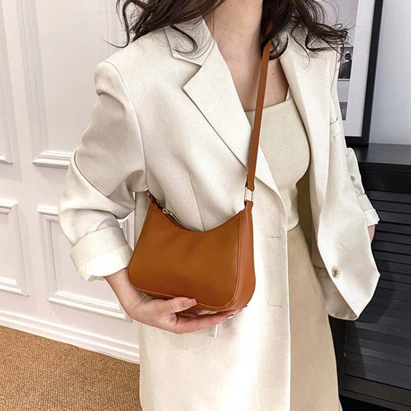 Small Woman Shoulder Bag PU Leather Fashion Women Bag Portable Solid Color Teenager Girls Messenger Bags All the Season image 2