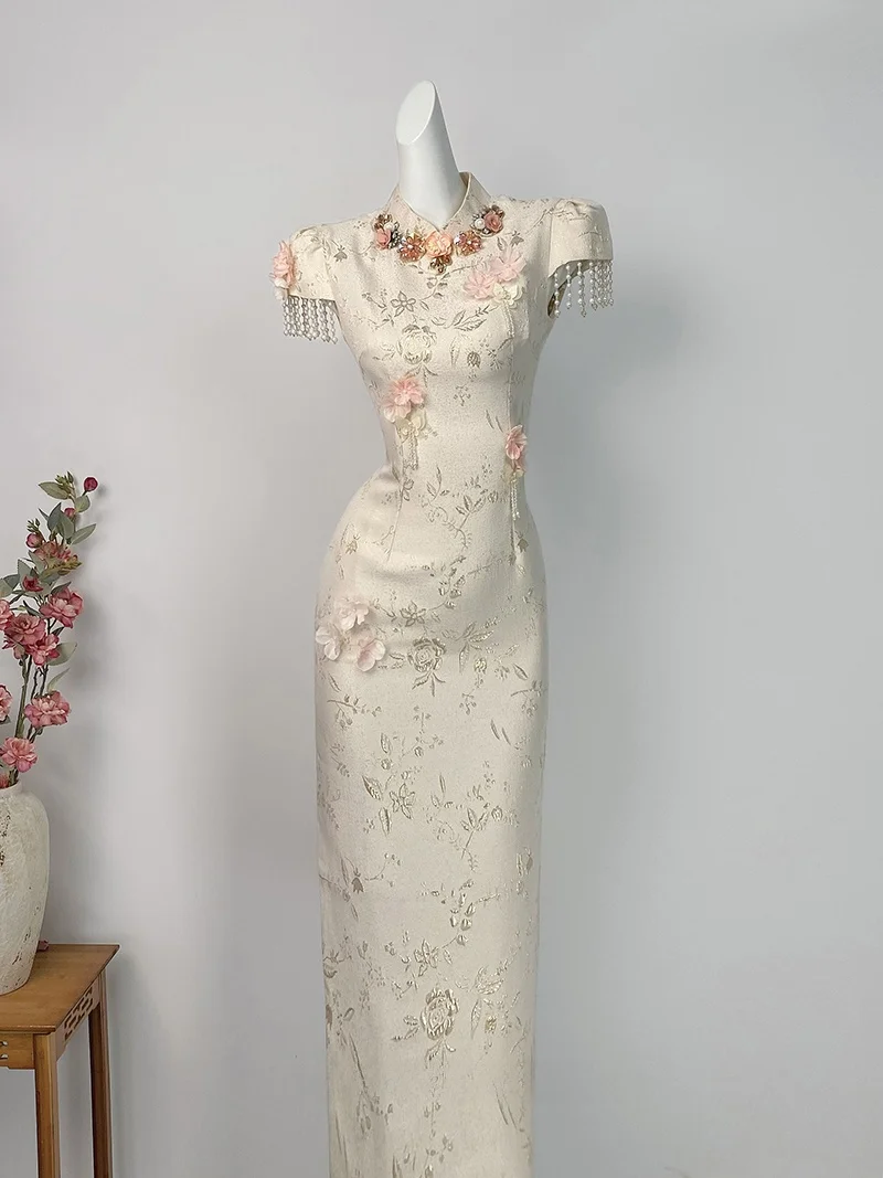 

Ele Chinese Sle Qipao Dr in for Engagement And Wedding High-Quali Long-Sve Floral Print Gown