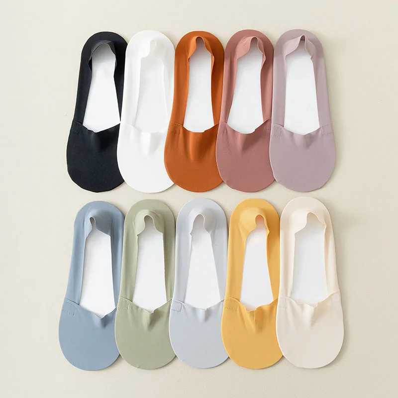 

5 Pairs Women Sock Slippers Solid Color Simple No Show Socks For Woman Comfy Silicone Anti-slip Shallow Invisible Socks Set Thin
