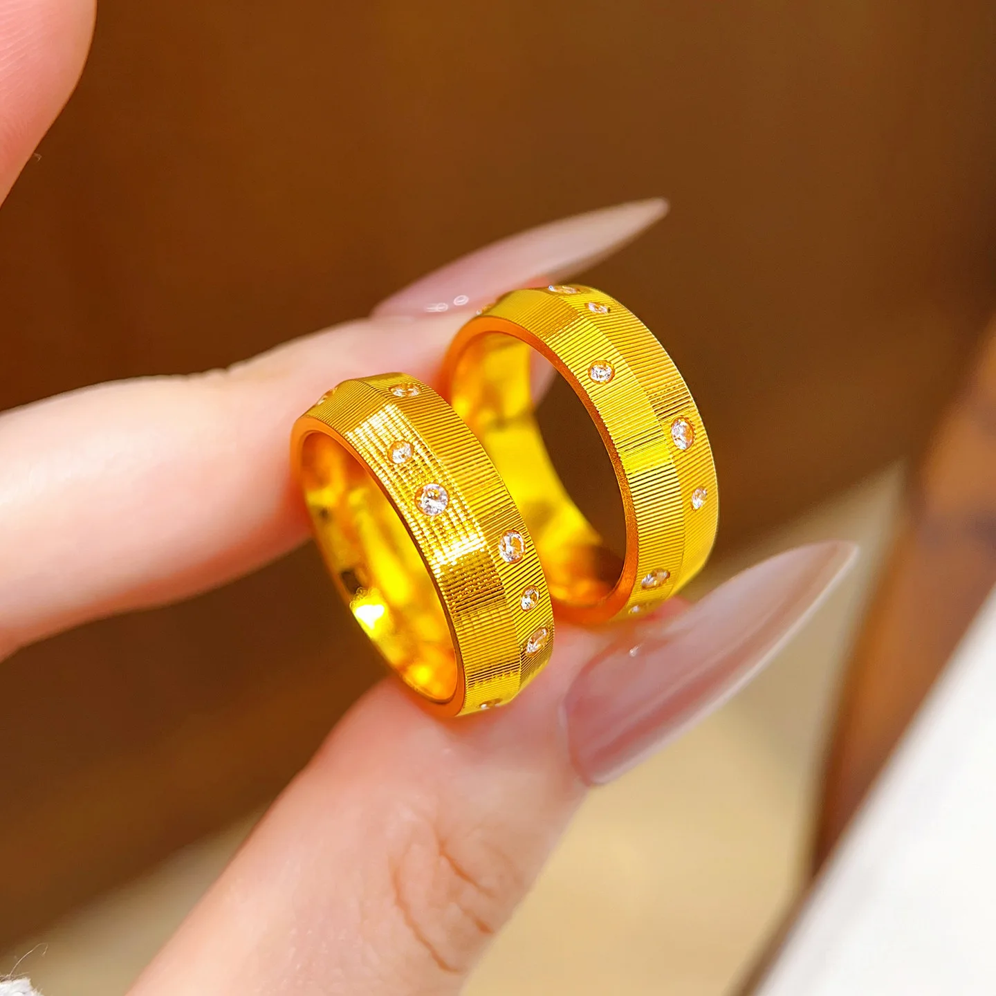 women diamond double dipper star closed gold ring produced from 24K pure gold AU999 fits quiet refined workplace daily wear.