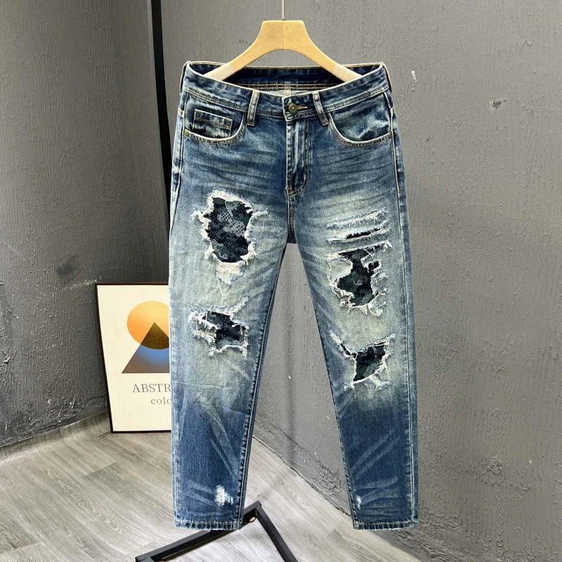 2026 New Spring and Fall Edgy Style Men's Streetwear Denim Pants, American Vintage Style, Ripped and Hole-Detailed, Straight