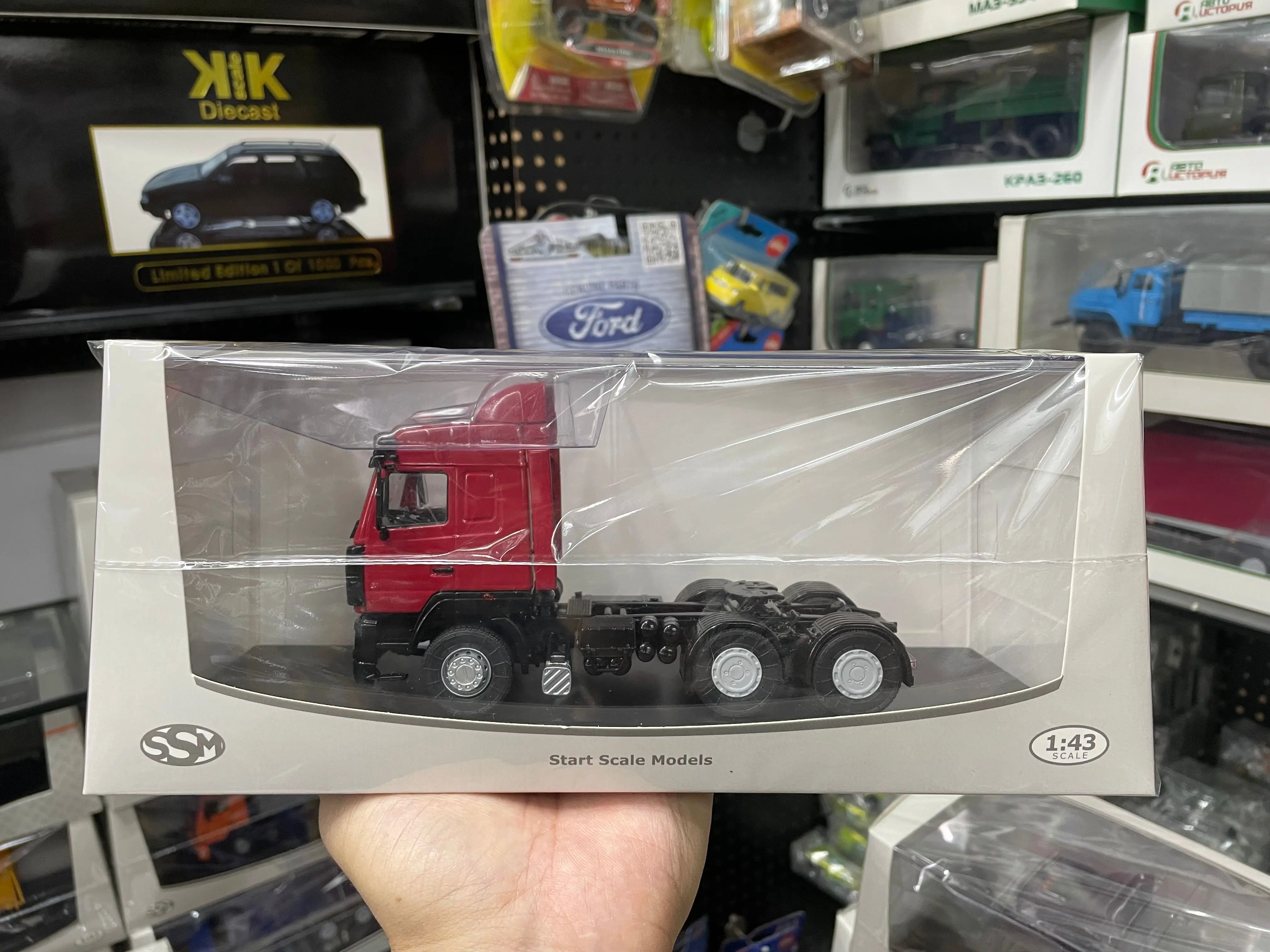 

Start Scale Models SSM 1/43 Scale Die-Cast Model Prime Truck Ma3-6430 Red New in Box