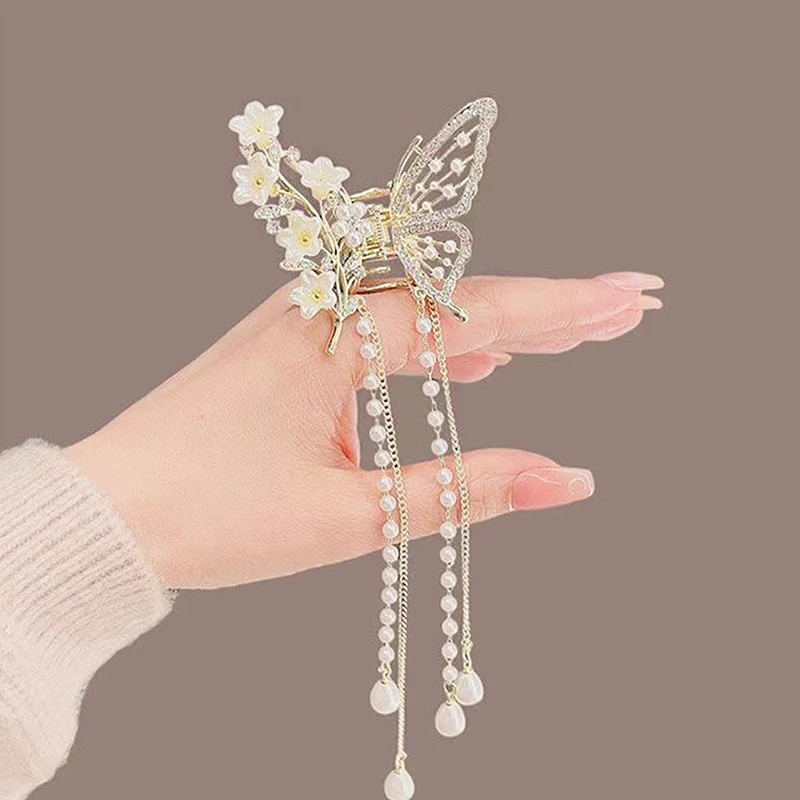 Butterfly Tassel Pearl Hair Claw Red Flower Festival Hairpin For Girls Ponytail Hair Clips Crab Women Fashion Accessories Gifts